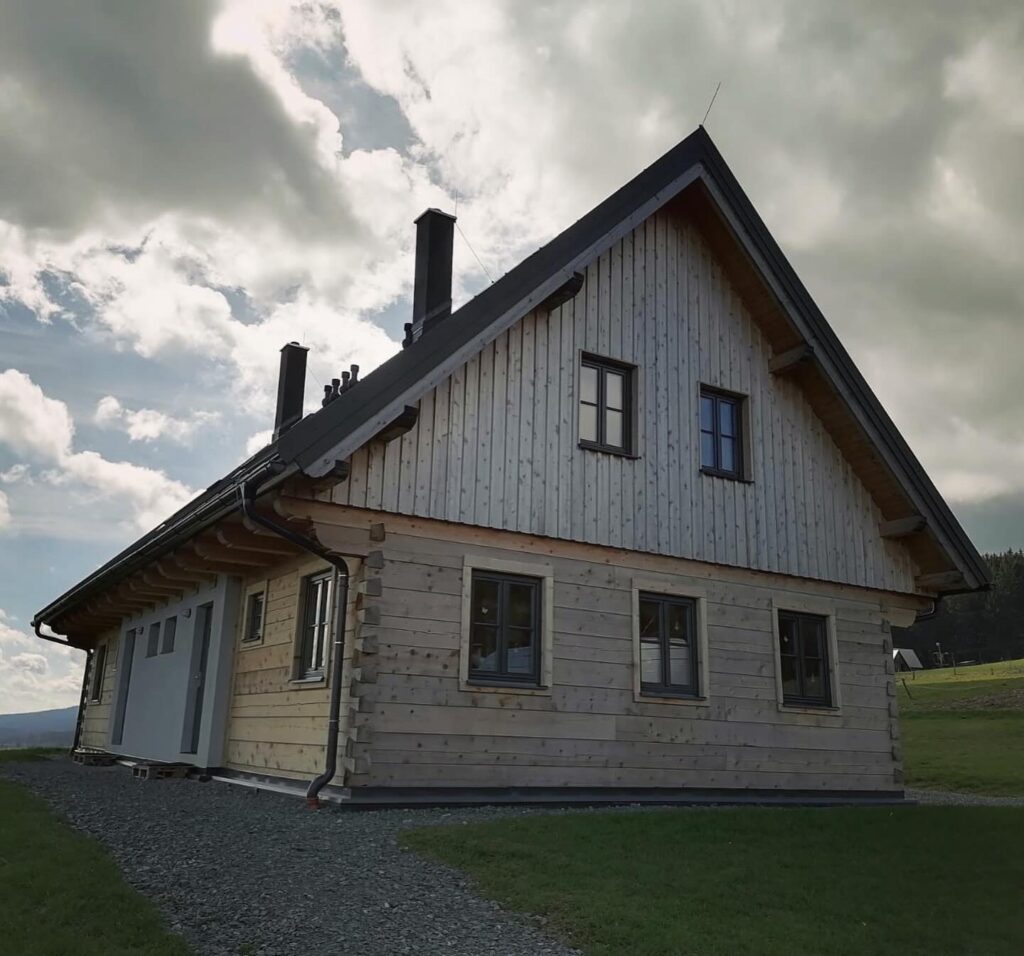 e5af3035 59b5 4237 b784 7afe5e10fcbb